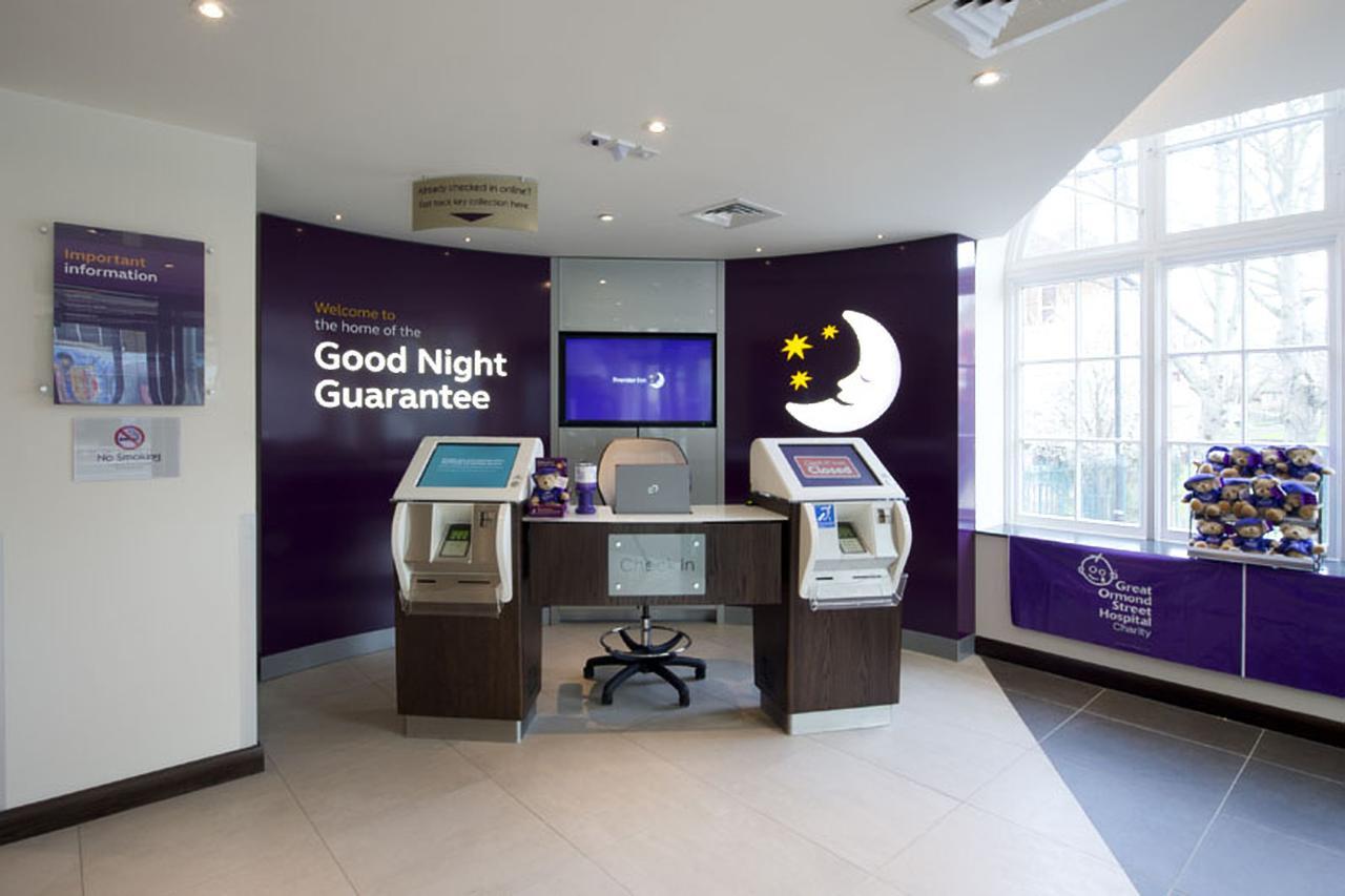 Premier Inn London Clapham Экстерьер фото